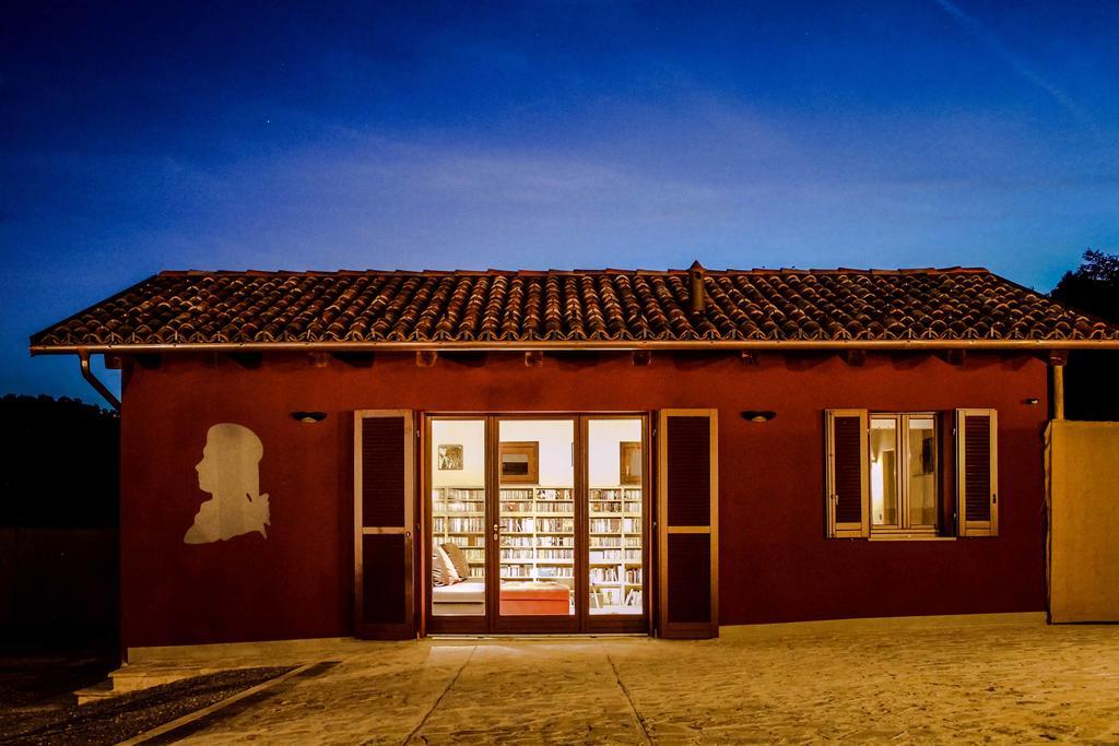 Le Stanze Della Musica Hotel Borgomale Exterior photo